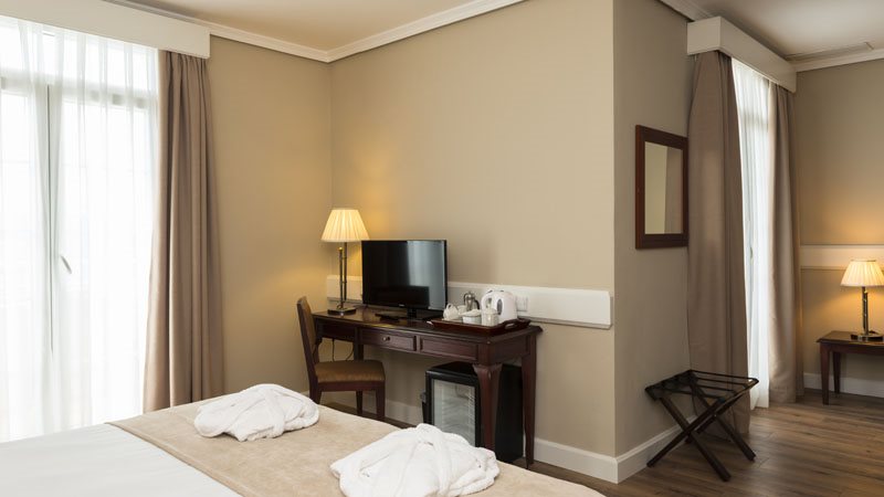Luxury Rooms in Gibraltar - UK Rooms